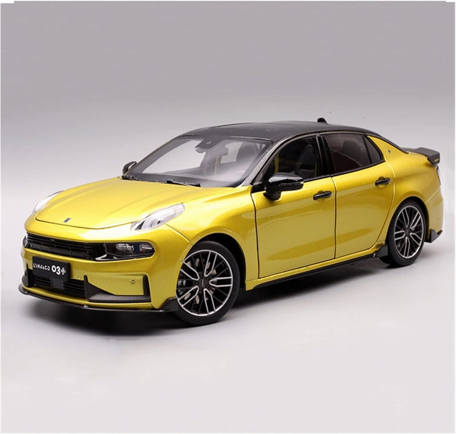 Alloy Resin Car Vehicle Model Fit for Geely LynkCo 03 1 18 Alloy Car Model Adult Classic Collection Static Display Boy Toy Festive Deluxe Gift