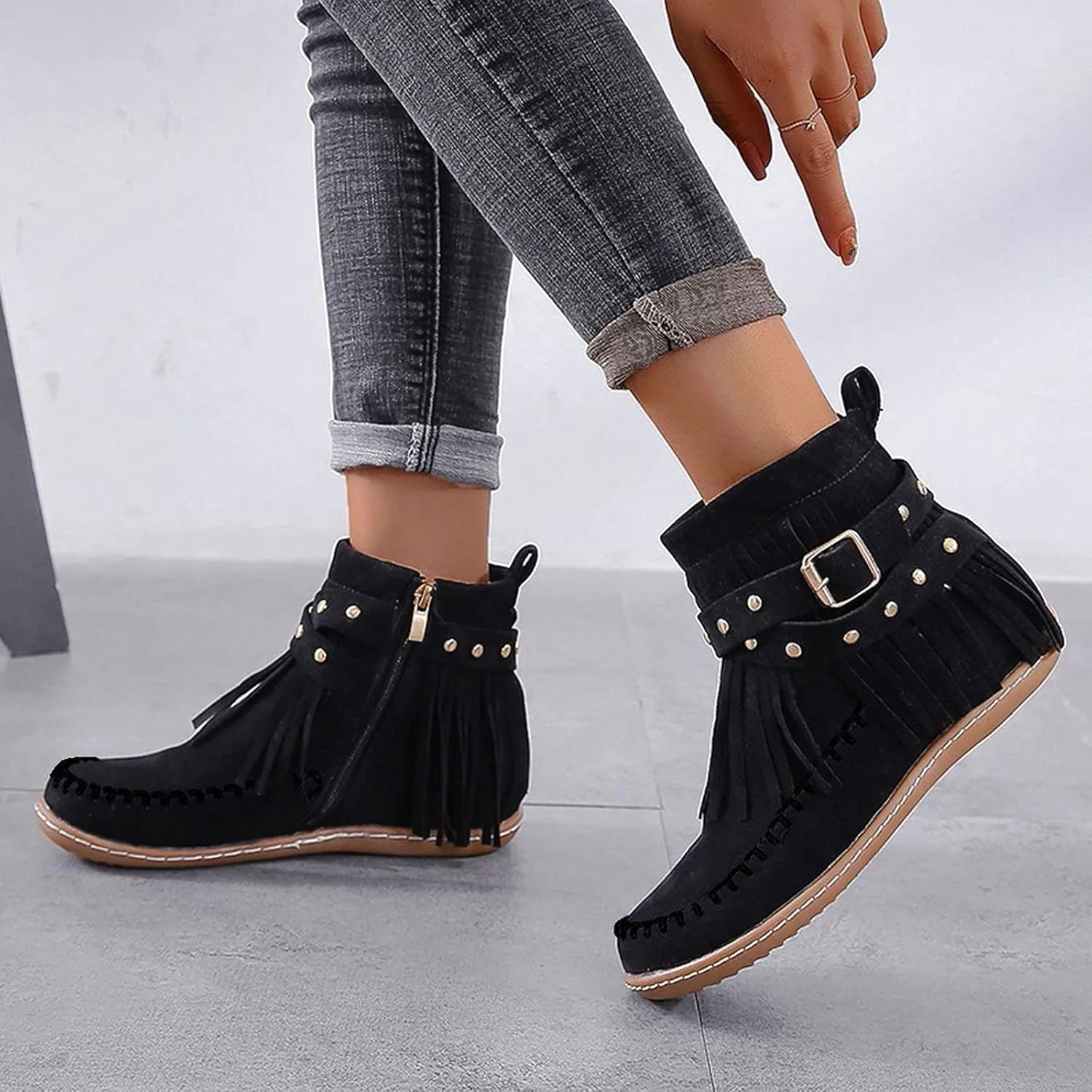 Fashion Winter Boots for Women Round Toe Suede Falt Ankle Boots Stylish Tassel Booties Comfy Slip Ons Short Boots with Adjustable Buckle Strap Fashion Casual Party Outdoor Travel Shoes