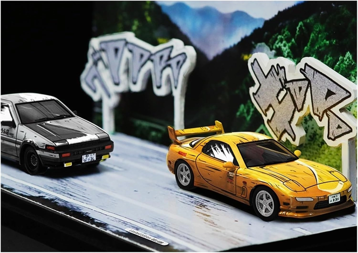 Mini Cars Replica 1:64 for Toyota AE86 Mazda RX-7 Cartoon Version Painting Alloy Car Model Supercar Metal Crafts Display Race Car Birthday Party Decorations(White B)