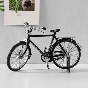 Miniature Alloy Bicycle Collections Bookshelf Decor, Metal Art Home Accessories, Desk Accessories Toy Finger Bike for Collections Home Living Room Bar Coffee Ornaments (Black)