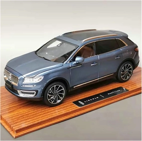 Resin Car Vehicle Model Fit for Lincoln SUV 1 18 Classic Alloy Off-Road Car Model Collection Boutique Decoration Display Festive Deluxe Gift