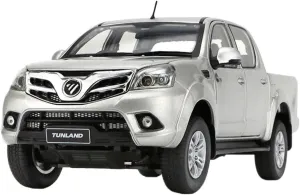 Simulation Car Model 1：24 for Foton Tunland Pickup Alloy Car Model Static Ornament Souvenir Collection Mini Vehicles Toys