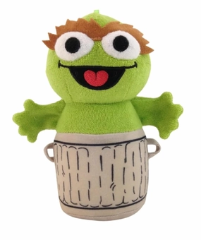 SoapSox Kids Exfoliating Bath Scrub (Oscar The Grouch Sesame Street) - Soft Animal Toy Wash Cloth Sponge with Soap Pocket Insert - Fun Loofah Characters for Babies, Kids and Children