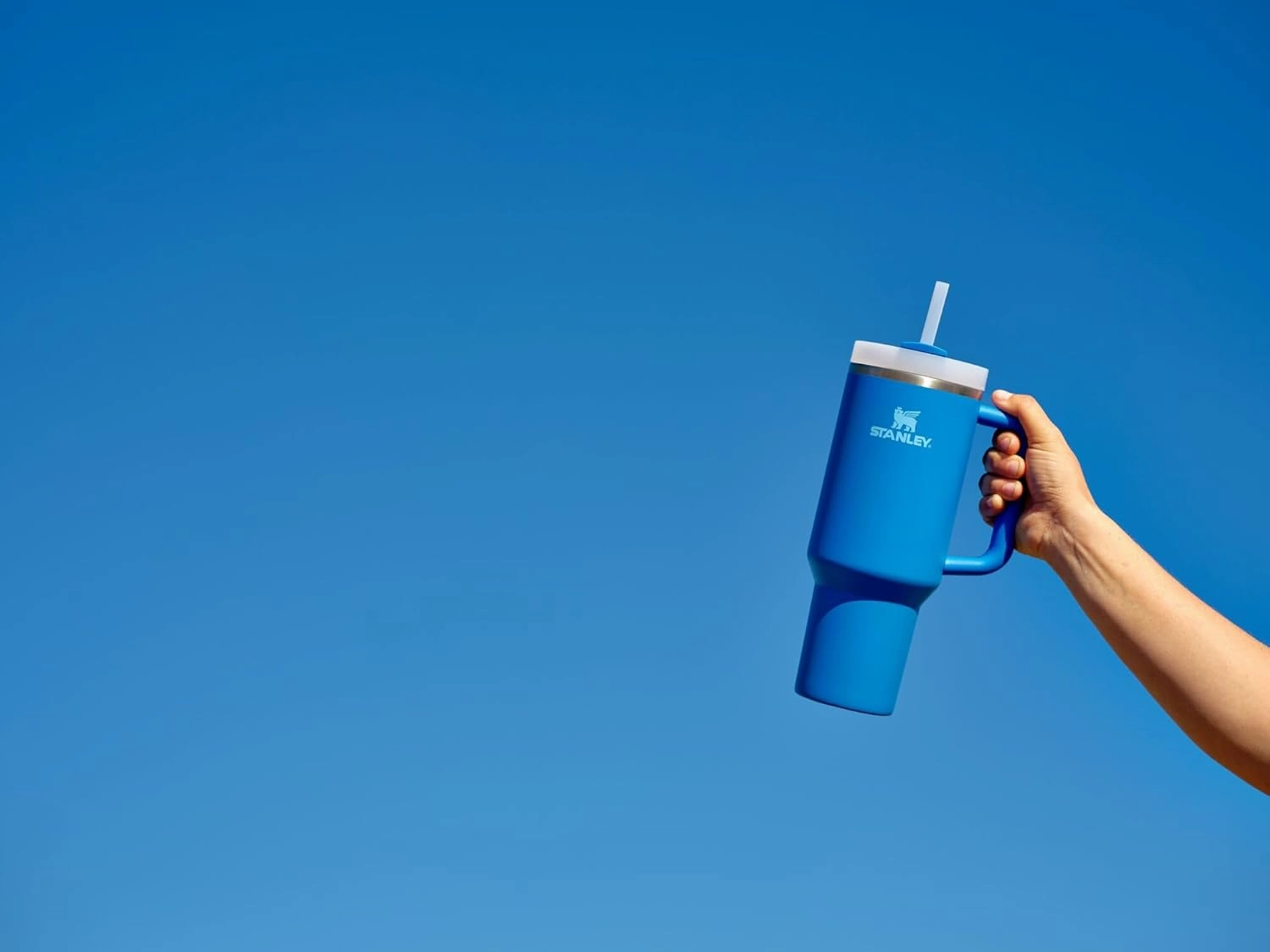 Stanley Quencher H2.0 Tumbler with Handle and Straw 40 oz | Flowstate 3-Position Lid | Cup Holder Compatible for Travel | Insulated Stainless Steel Cup | BPA-Free | Azure