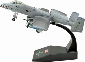 TANG DYNASTY(TM) 1:100 A-10 Thunderbolt II Ground Attack Aircraft Metal Plane Model,US Air Force, Military Airplane Model,Diecast Plane,for Collecting and Gift (Weathering Coating)