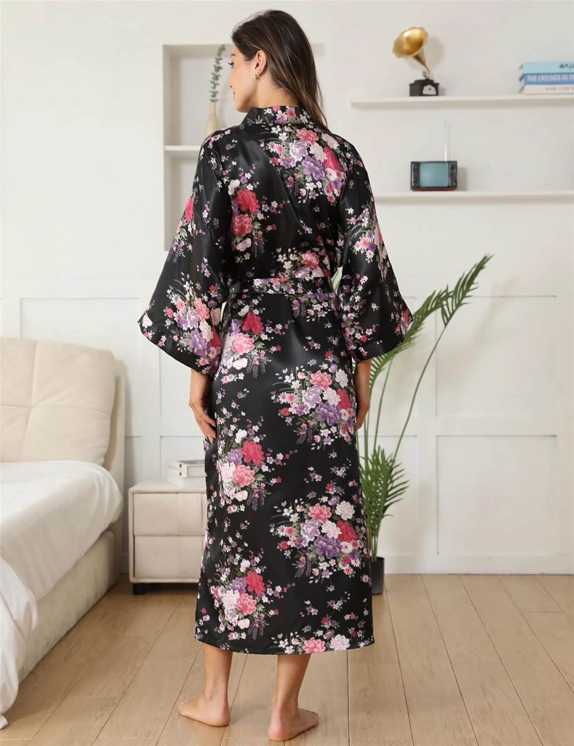 Women's Satin Kimono Robe Floral Long Silky Robes Bridal Kimonos Bridesmaid Party Dressing Gown